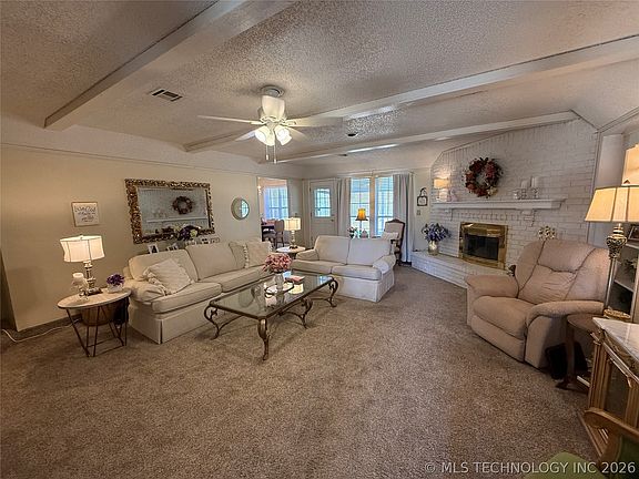 5th image of 433 Keats St