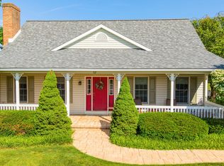 92 Brentwood Cir, Bloomsburg, PA 17815