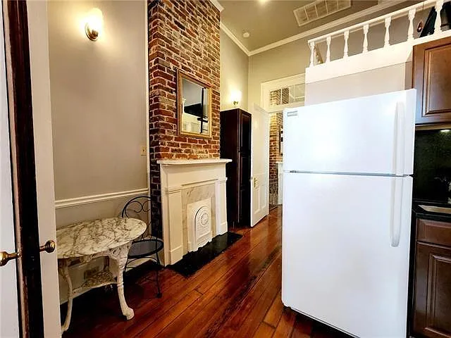 740 Dumaine St — Photo 6