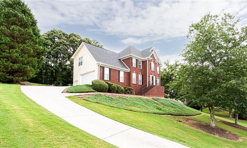1st image of 2436 Sky Valley Dr