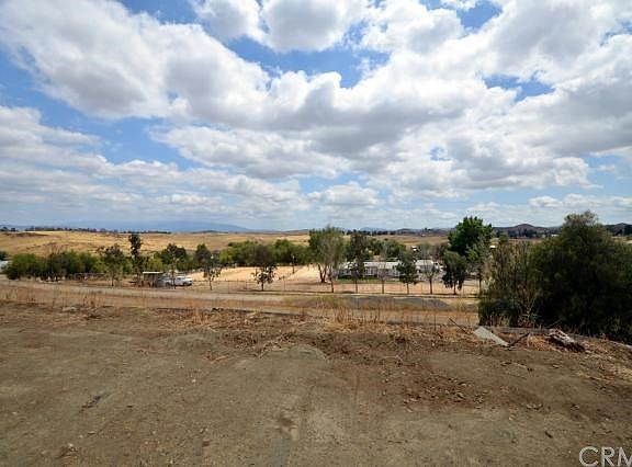 3rd image of 33352 Paseo De Oro
