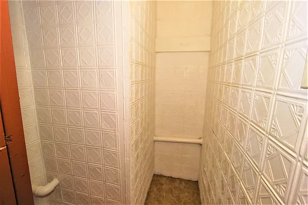 Rented by Superior Realty Service | media 11