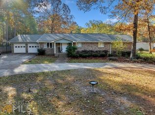 120 Mossy Lake Road, Perry, GA 31069