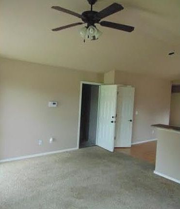 5th image of 9214 Columbia St