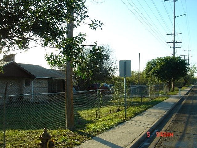 1st image of 728 N Central Ave