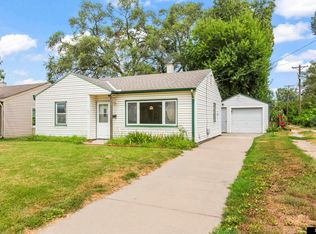 308 W 29th Ave, Bellevue, NE 68005