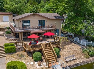 2013 Valley Rd, Osage Beach, MO 65065