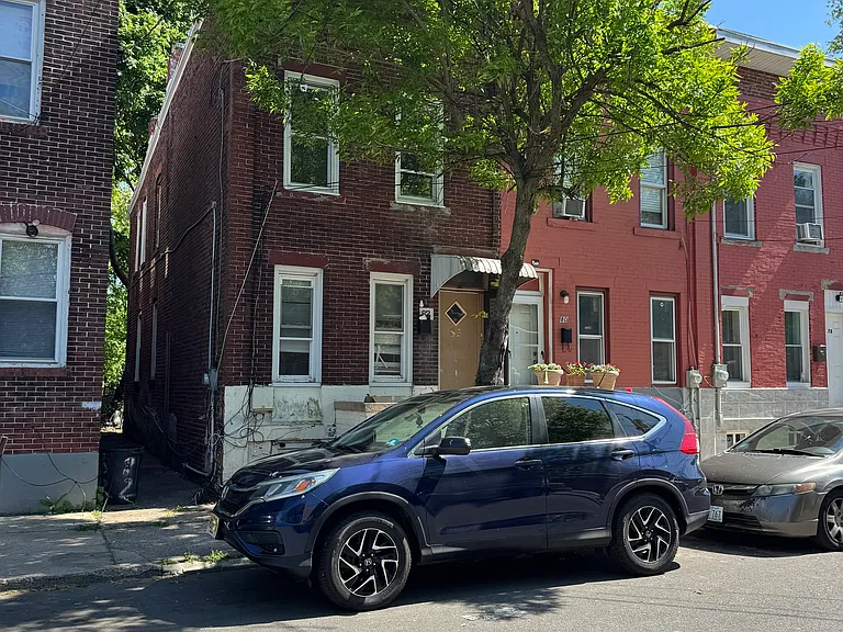 82 Mechanics Ave — Photo 9