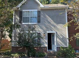 8061 Creekwood Cir W, Southaven, MS 38671