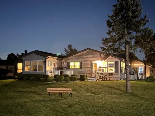 337 Belmont Ct, Grayslake, IL 60030