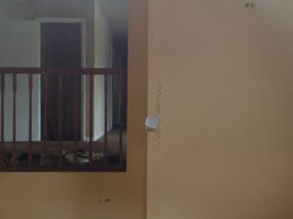 4th image of 9604 Meadow Lark Ave