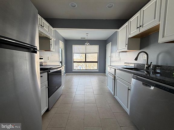 5th image of 545 Florida Ave APT 203