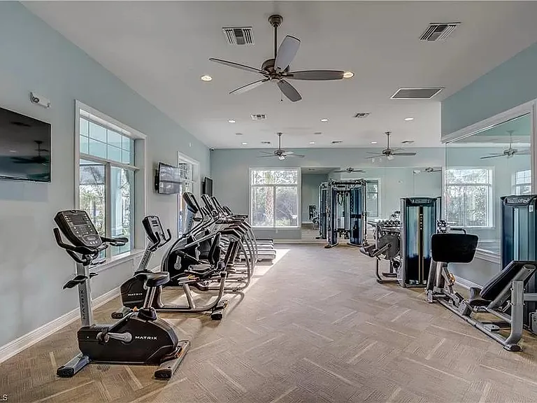 3425 Cancun Ct — Photo 20