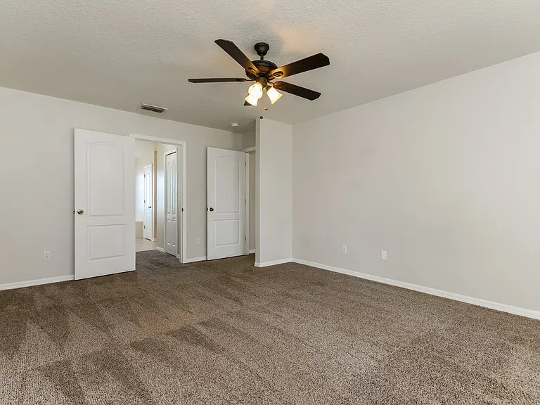 9615 Saragossa St — Photo 11
