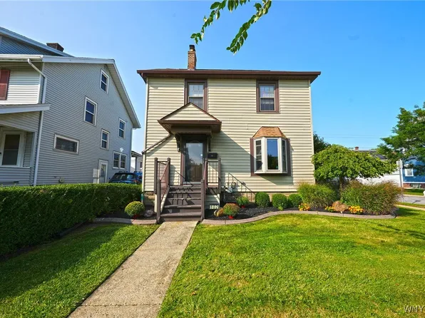 102 Warren Ave, Kenmore, NY 14217