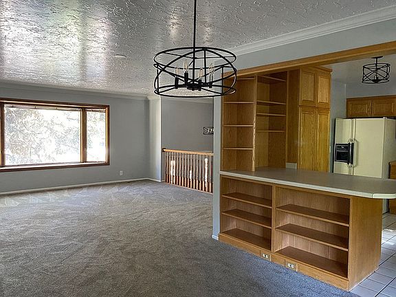 4th image of 3278 E Pinon Pl