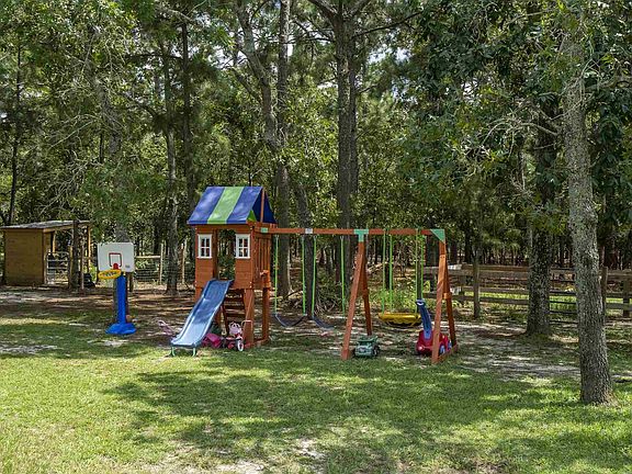 5th image of 965 Crystal Springs Dr