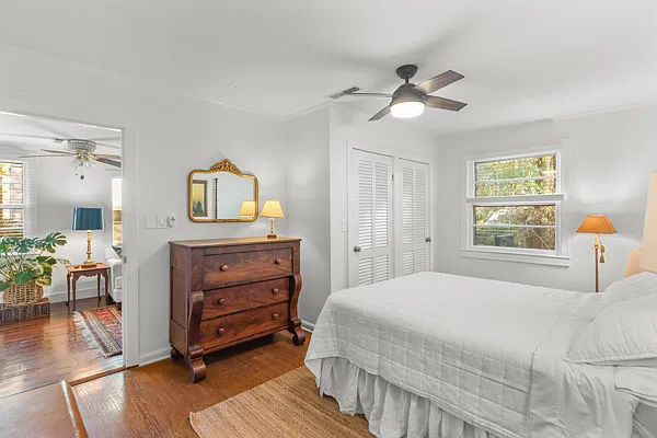 2910 Park Ave — Photo 17