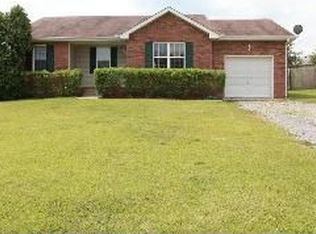 3210 S Senseney Cir, Clarksville, TN 37042