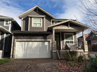 11222 243b St, Maple Ridge, BC V2W 1H5