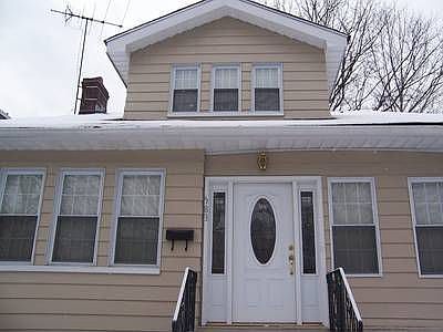 1st image of 583 Belleville Ave