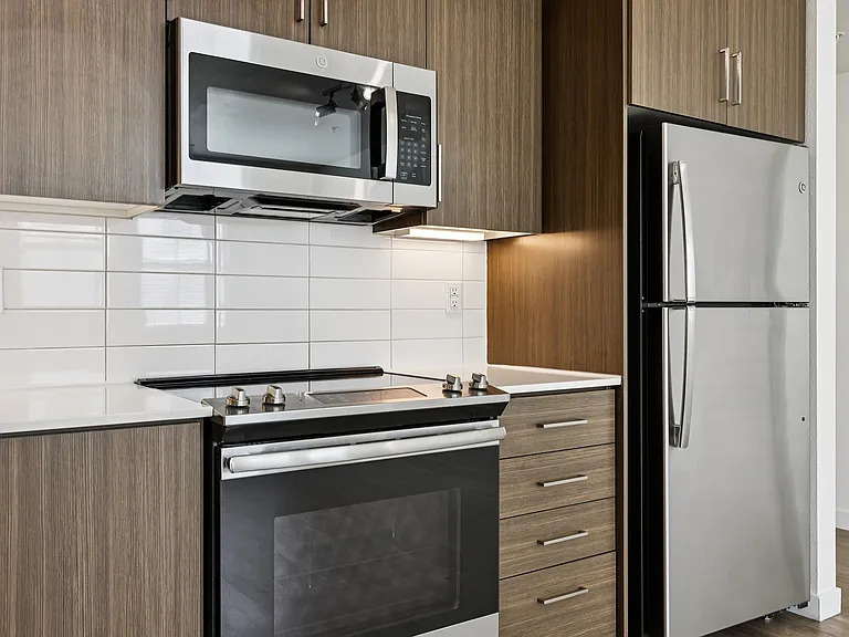Castile Apartments — Photo 44