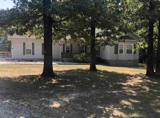 149 Good Earth Pottery Rd, Evening Shade, AR 72532
