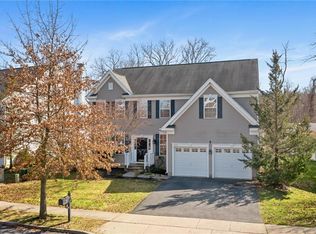 7528 Crane Xing, Macungie, PA 18062