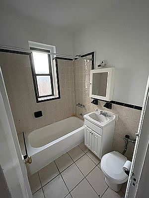 4th image of 45-34 44th St #A