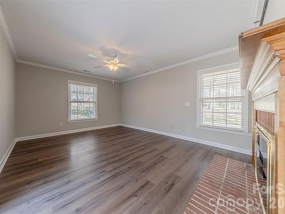 5th image of 2401 Quail Lake Dr