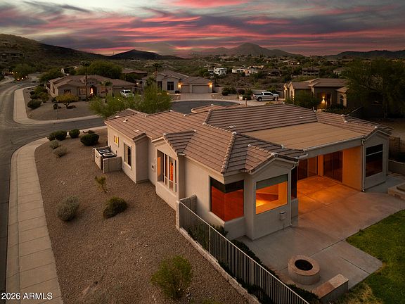 3rd image of 11003 N MESA VISTA Court