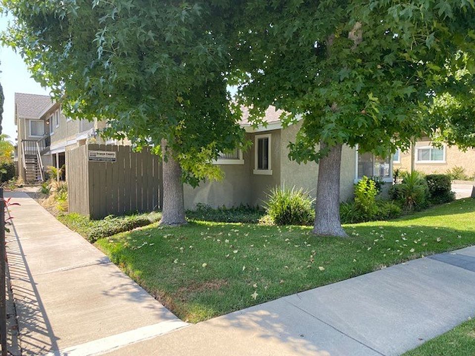 2nd image of 2109 Florida St APT 3