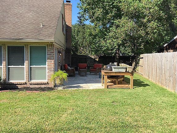 3rd image of 3286 Hunters Glen Dr