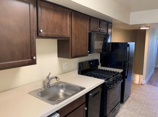 417 17th St SE, Washington, DC 20003
