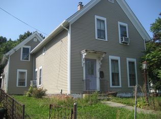 74 Prospect St, Norwich, CT 06360