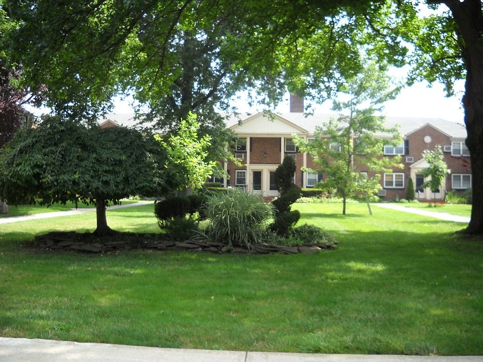 1st image of 21408 69th Ave