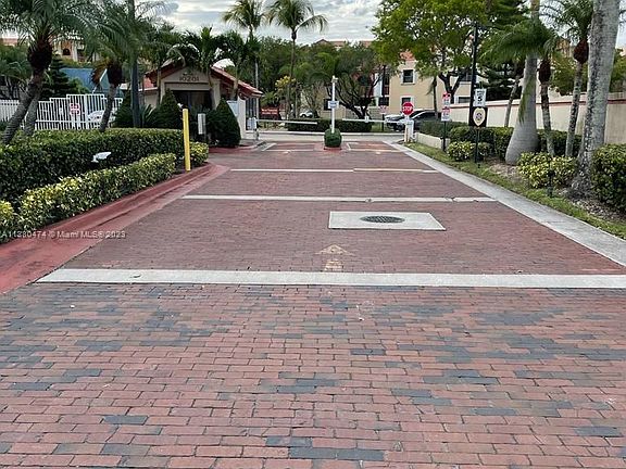 3rd image of 10227 NW 9th Street Cir APT 103-3
