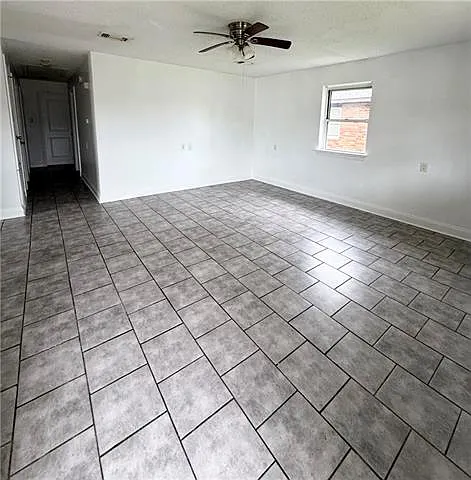 3 bed, 1.5 bath, 1204 sqft, $1,575 — Photo 4
