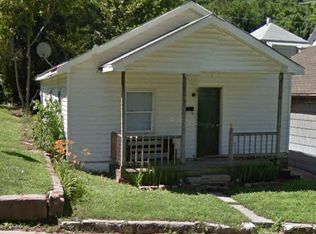 504 Blake St, Saint Joseph, MO 64504