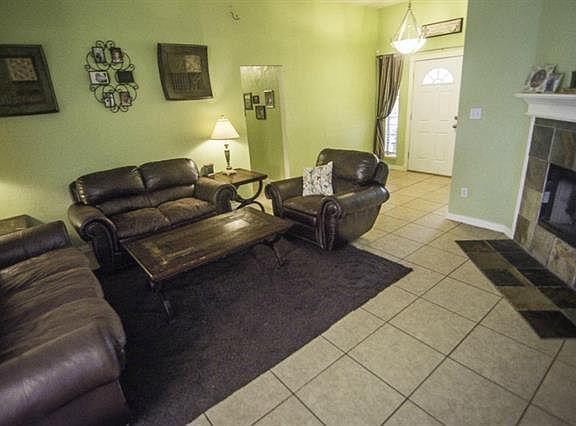3rd image of 453 Asbury Dr