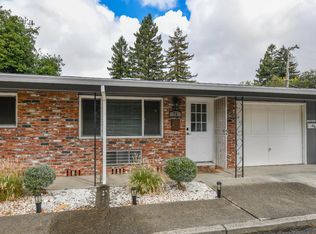 71 Larkfield Maples Ct, Santa Rosa, CA 95403
