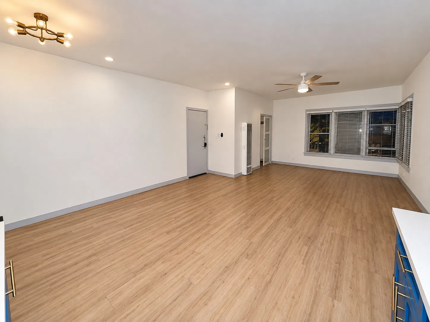 Studio, $1,695 — Photo 3