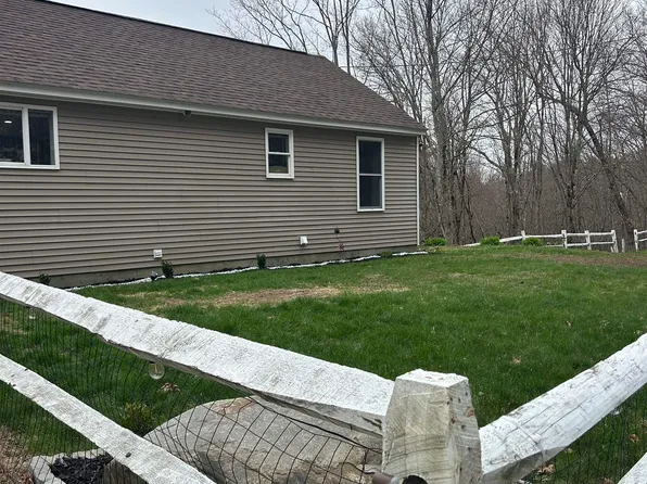 250 Concord Road, Northfield, NH 03276