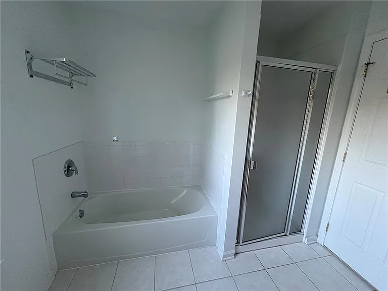 2146 Bedford Dr — Photo 11