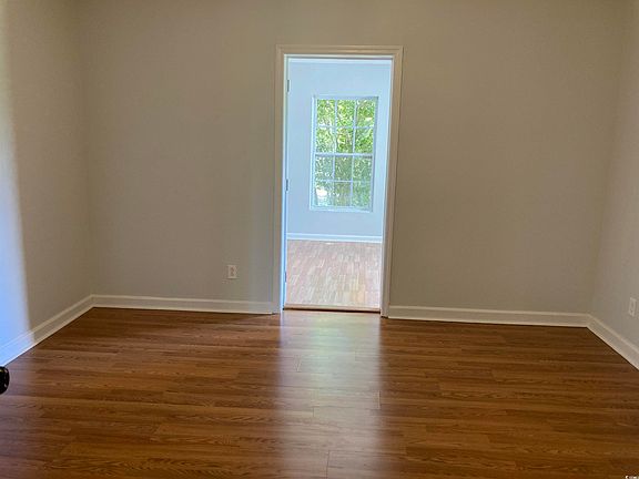 5th image of 316 S Pine St.