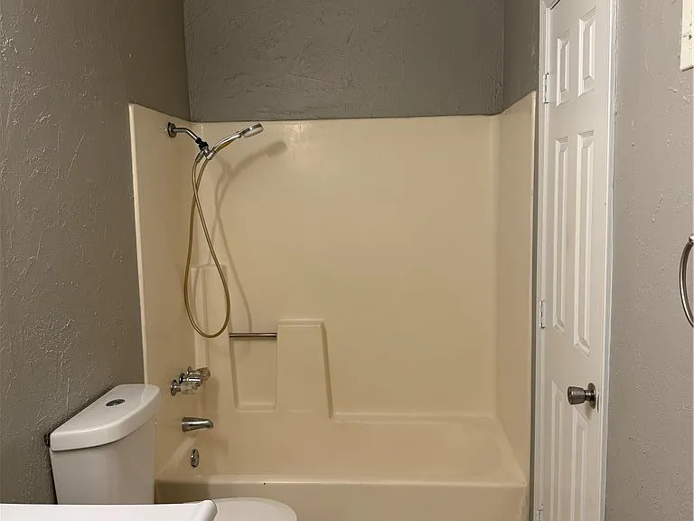 4732 Chantilly Ave — Photo 24