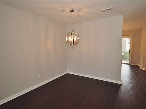 5th image of 5986 Cougar Ln