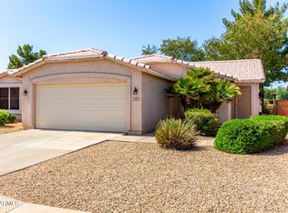 6050 S Windstream Pl, Chandler, AZ 85249
