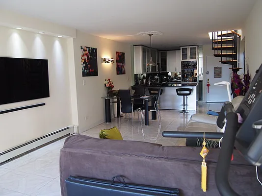 Rented by Realmart Realty LLC | media 3