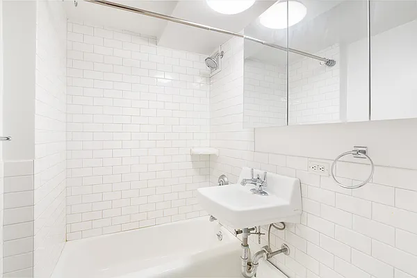 Rented by Elegran | media 9